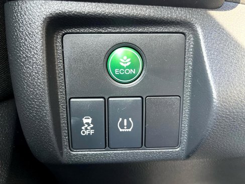 Used 2017 Honda HR-V EX image 19