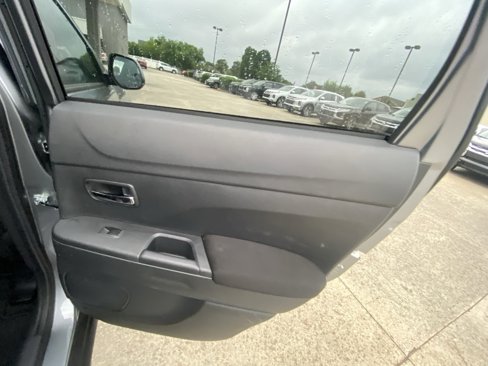 Used 2024 Mitsubishi Outlander Sport ES image 25