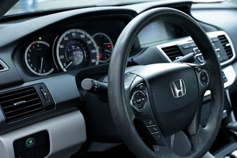Used 2015 Honda Accord LX image 16