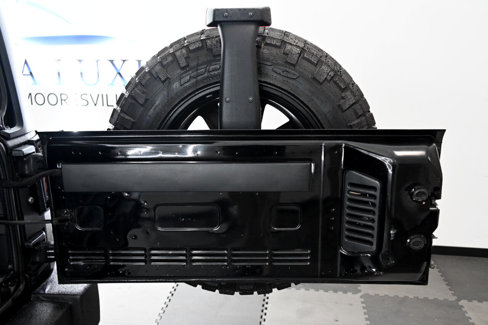 Used 2016 Jeep Wrangler Unlimited Sahara image 37
