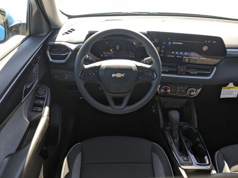 New 2025 Chevrolet TrailBlazer LT w/ Driver Confidence Package image 16