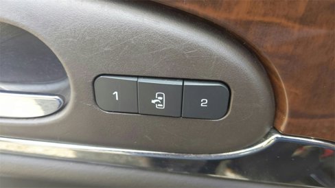 Used 2015 Buick Enclave Leather w/ Trailering Package image 17
