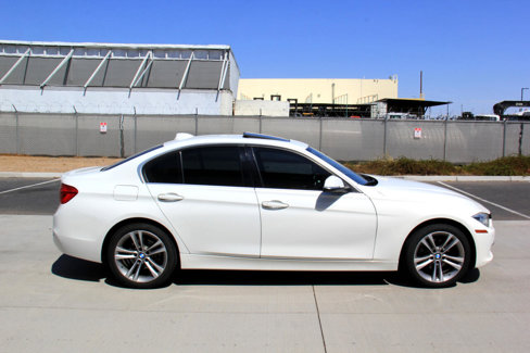 Used 2017 BMW 330i xDrive Sedan image 4