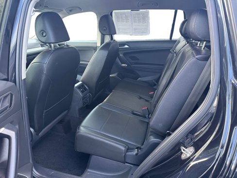 Used 2019 Volkswagen Tiguan SE w/ 3rd Row Seat Package image 16