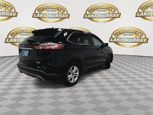Used 2020 Ford Edge SEL w/ Convenience Package image 3