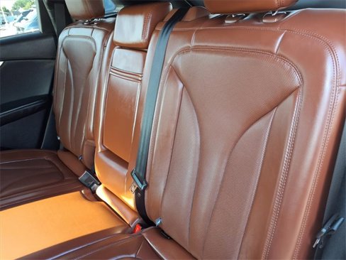 Used 2019 Lincoln Nautilus Reserve image 9