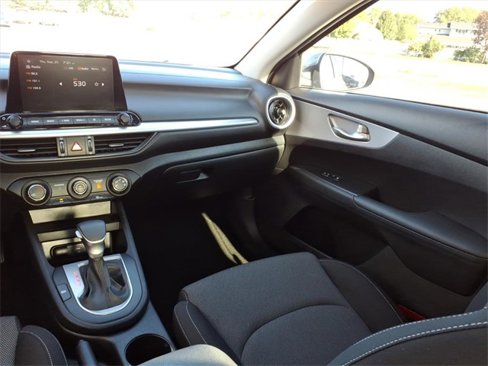 Used 2023 Kia Forte LXS image 16