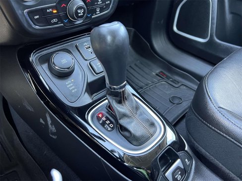 Used 2020 Jeep Compass Limited image 26