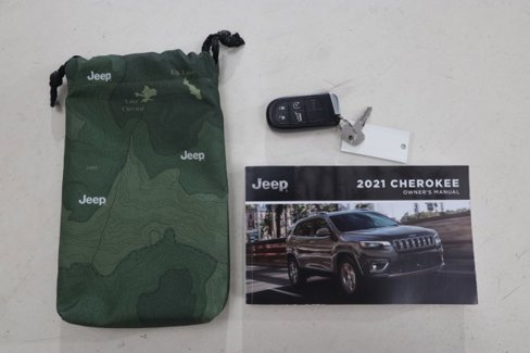 Used 2021 Jeep Cherokee Latitude Lux 80th Anniv w/ Quick Order Package 26U 80TH image 56
