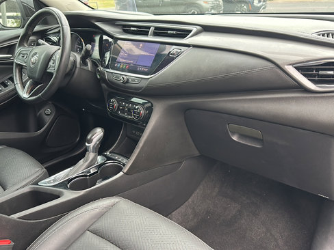 Used 2020 Buick Encore GX Essence w/ Experience Buick Package image 22