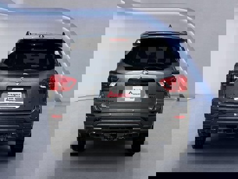 Used 2020 Nissan Pathfinder SV w/ Rock Creek Edition Cross Bars image 4
