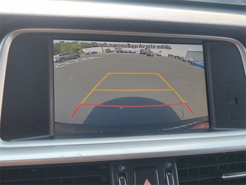 Used 2020 Kia Optima SX image 19