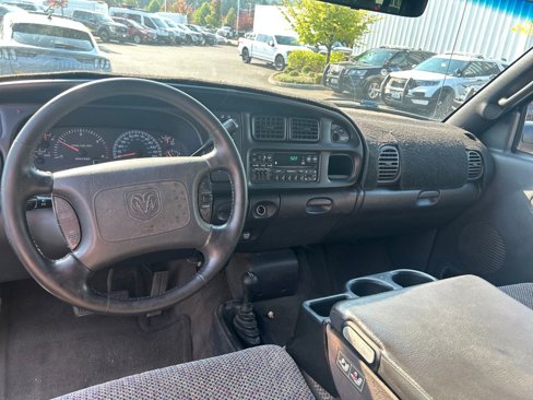 Used 2001 Dodge Ram 2500 Truck SLT image 6