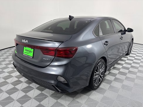 Used 2022 Kia Forte GT-Line w/ GT-Line Premium Package image 7