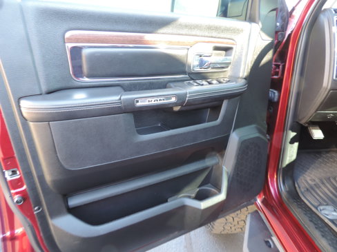 Used 2018 RAM 1500 Laramie w/ Convenience Group image 13