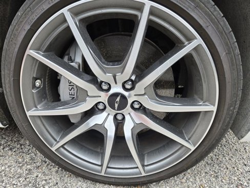 Used 2025 Genesis G70 2.5T image 35