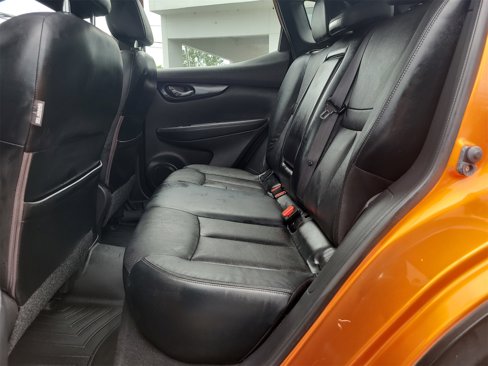 Used 2017 Nissan Rogue Sport SL w/ SL Premium Package image 12