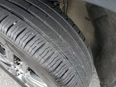 Used 2019 GMC Acadia SLT image 28