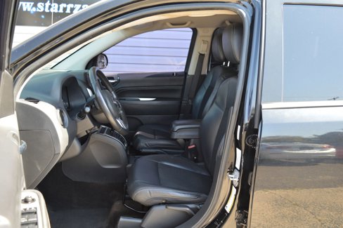 Used 2014 Jeep Compass Latitude image 10