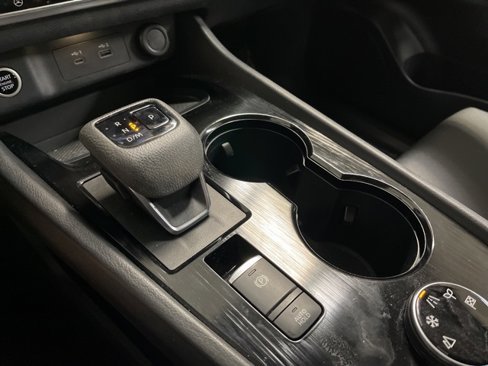Used 2022 Nissan Rogue SV w/ SV Premium Package image 30