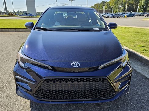 New 2025 Toyota Corolla SE image 2
