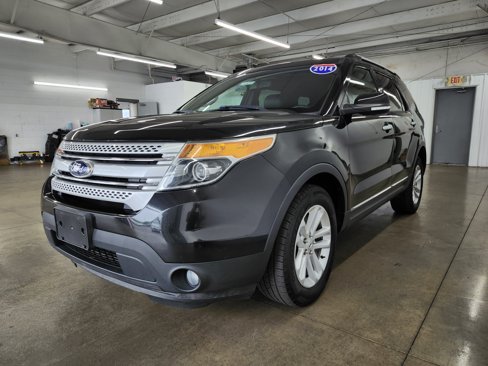 Used 2014 Ford Explorer XLT w/ Equipment Group 202A image 29