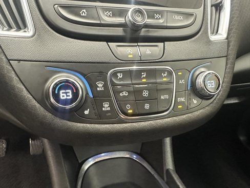 Used 2020 Chevrolet Malibu LT image 21