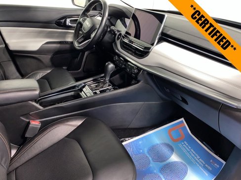 Certified 2022 Jeep Compass Limited image 17