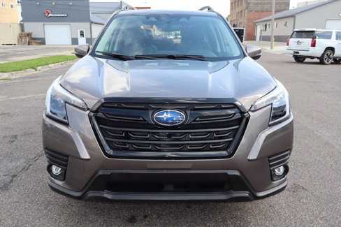 Used 2024 Subaru Forester Limited image 12