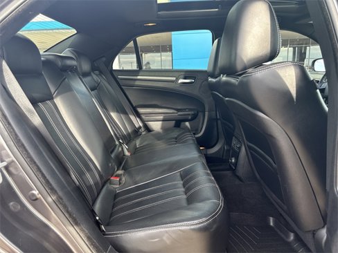 Used 2014 Chrysler 300 S image 11