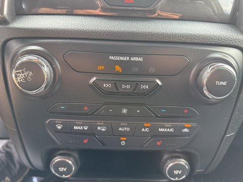 Used 2019 Ford Ranger Lariat w/ Equipment Group 501A Mid image 25