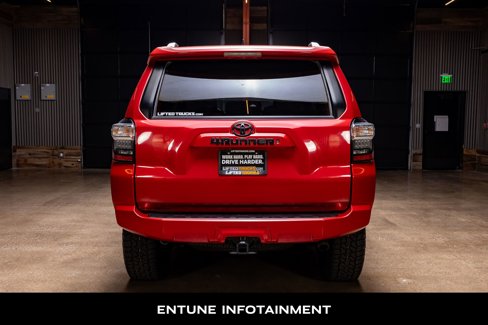 Used 2018 Toyota 4Runner SR5 Premium image 7
