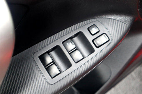 Used 2018 Mitsubishi Eclipse Cross LE image 58