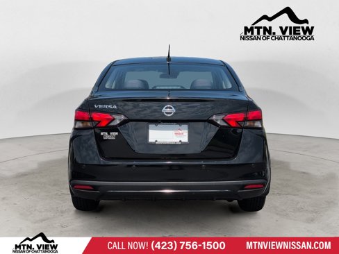 Used 2021 Nissan Versa S image 4