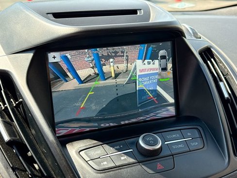 Used 2018 Ford Escape SEL image 14