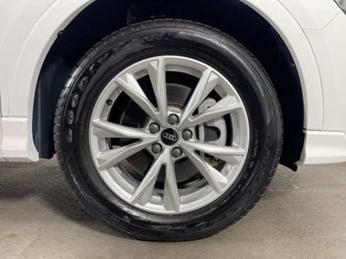 Used 2022 Audi Q3 2.0T Premium Plus w/ Premium Plus Package image 9
