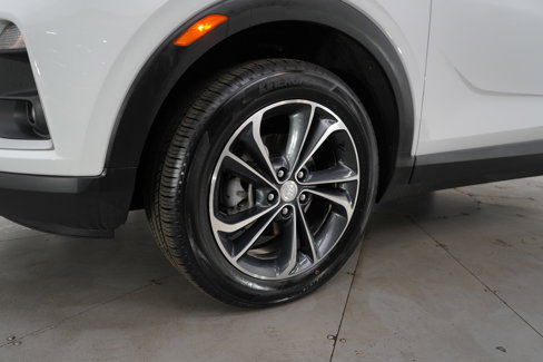 Used 2023 Buick Encore GX Select w/ Safety Package II image 27