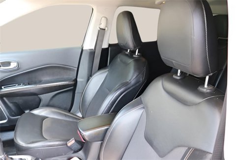 Used 2019 Jeep Compass Latitude image 12