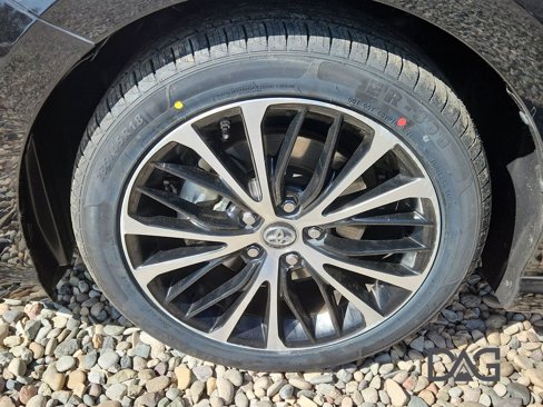 Used 2019 Toyota Camry SE image 11