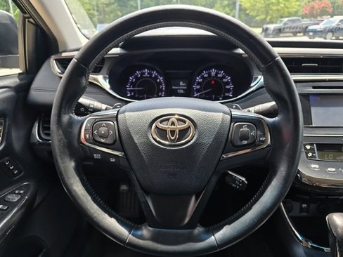 Used 2013 Toyota Avalon XLE Touring image 12