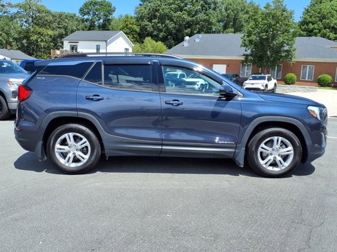 Used 2018 GMC Terrain SLE w/ Driver Convenience Package image 8