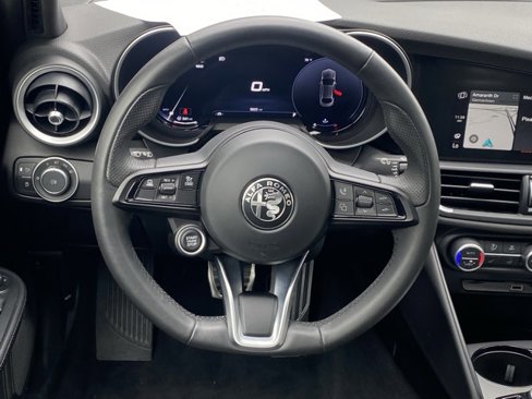Used 2024 Alfa Romeo Giulia Ti image 49