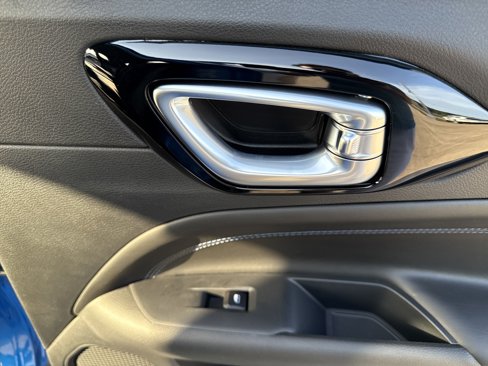 New 2025 Jeep Compass Latitude w/ Convenience Group image 30