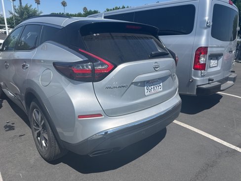 Used 2023 Nissan Murano SV image 3