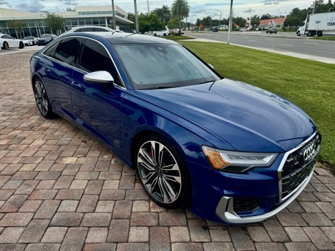 Used 2025 Audi S6 Prestige w/ Prestige Package image 5