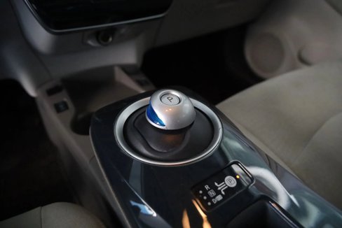 Used 2012 Nissan Leaf SV image 17