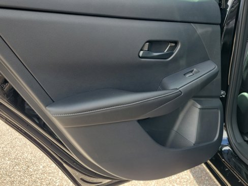 Certified 2025 Nissan Sentra S image 10