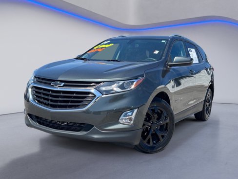 Used 2019 Chevrolet Equinox LT image 2