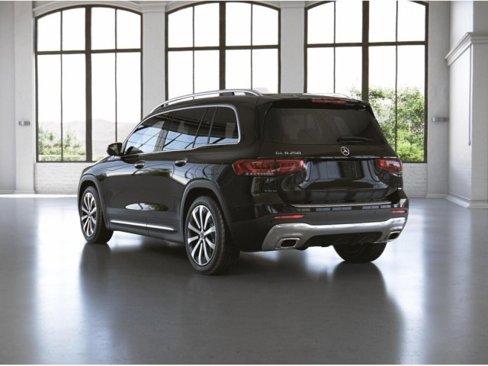 Certified 2022 Mercedes-Benz GLB 250 w/ Premium Package Lite image 28