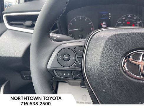 New 2025 Toyota Corolla SE image 14